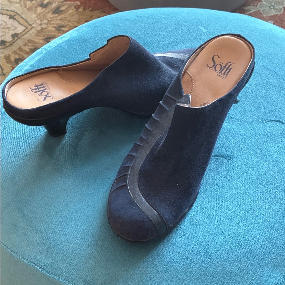 Sofft Women's Navy Heeled Mules